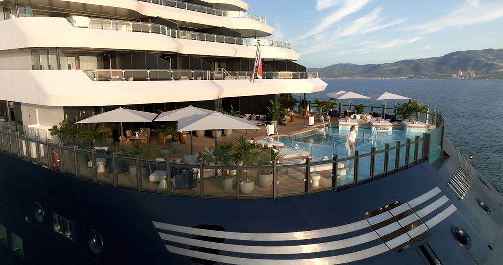 beach house pool view on ritz carlton yacht